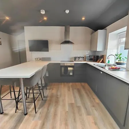 Sloane Modern 2 Bedroom Seafront Apartment Blackpool Exterior photo