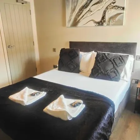 Sloane Modern 2 Bedroom Seafront Apartment Blackpool Exterior photo